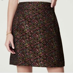 Loft Hydrangea shift skirt - Sz 8p